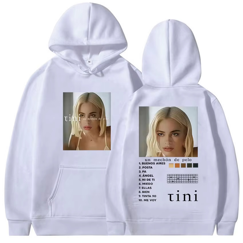 Penyanyi Tini Stoessel Tour Al - Winter Clothing Drawing ulasan dan harga